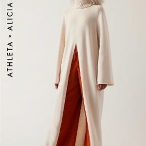 Athleta Alicia Cream Long Sleeve Dress